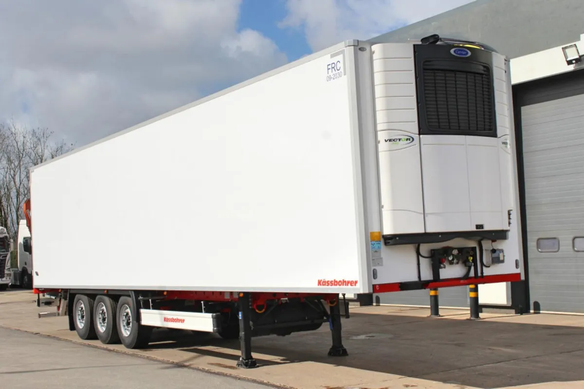 2025 KÄSSBOHRER 3 AXLE FRIDGE TRAILER - Image 1
