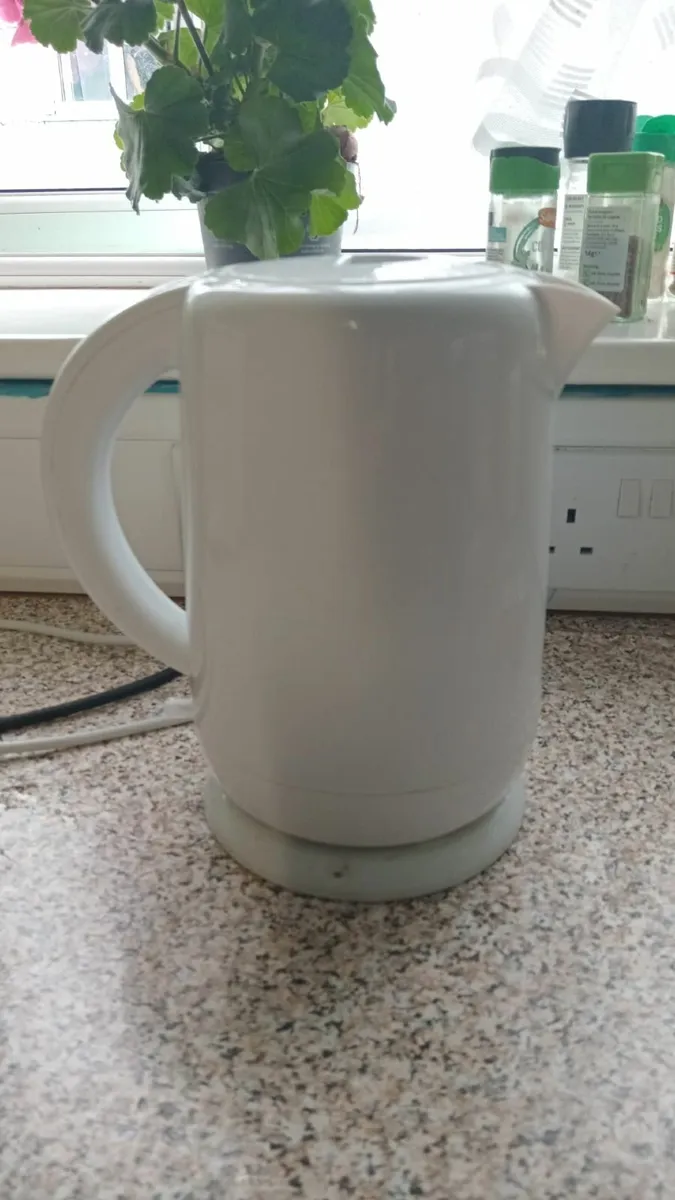 Moving house contents - Image 1