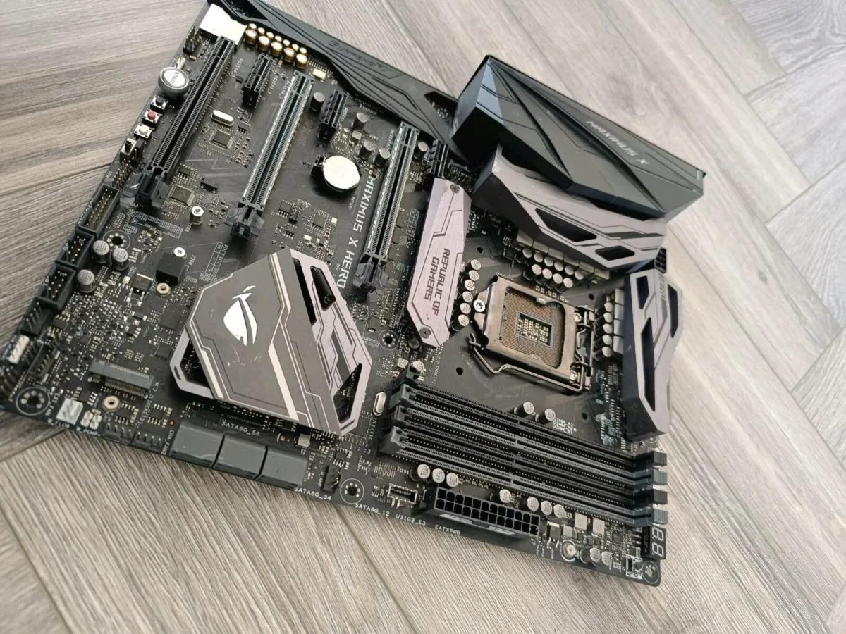 Rog Maximus X Hero - Z370 - Image 2