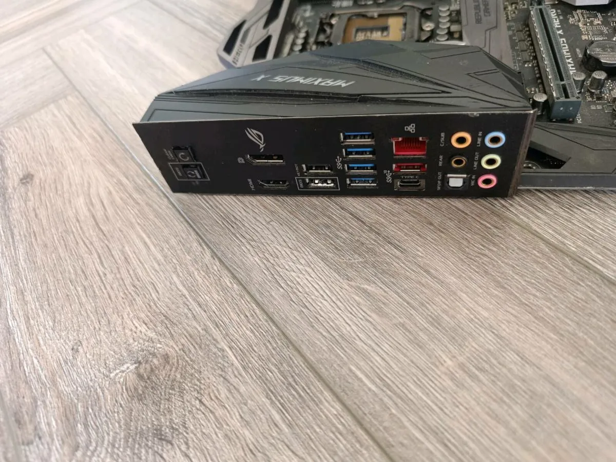 Rog Maximus X Hero - Z370 - Image 3