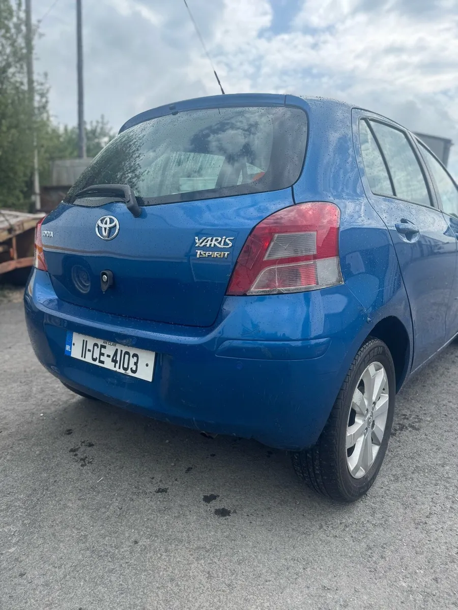Toyota Yaris Diesel - Image 3