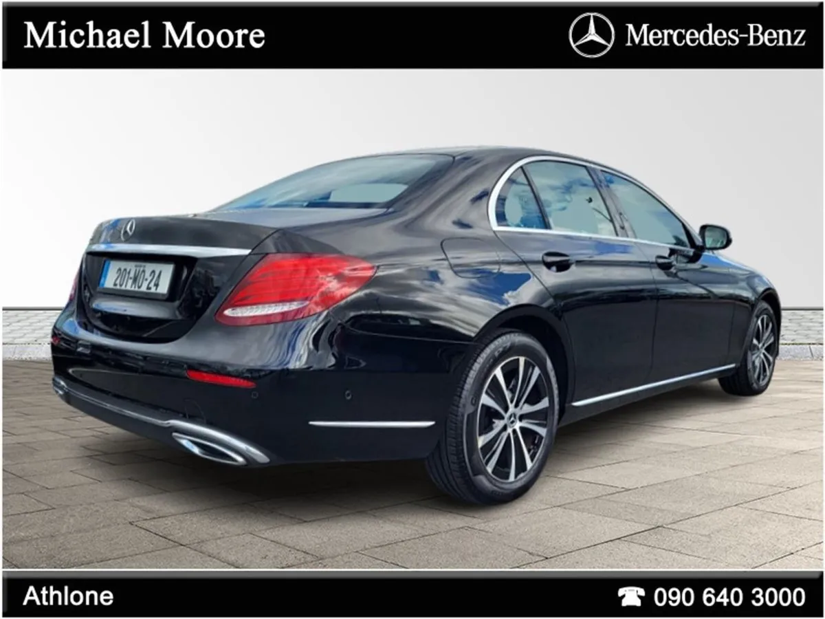 Mercedes-Benz E-Class E220d Exclusive Auto  nappa - Image 4