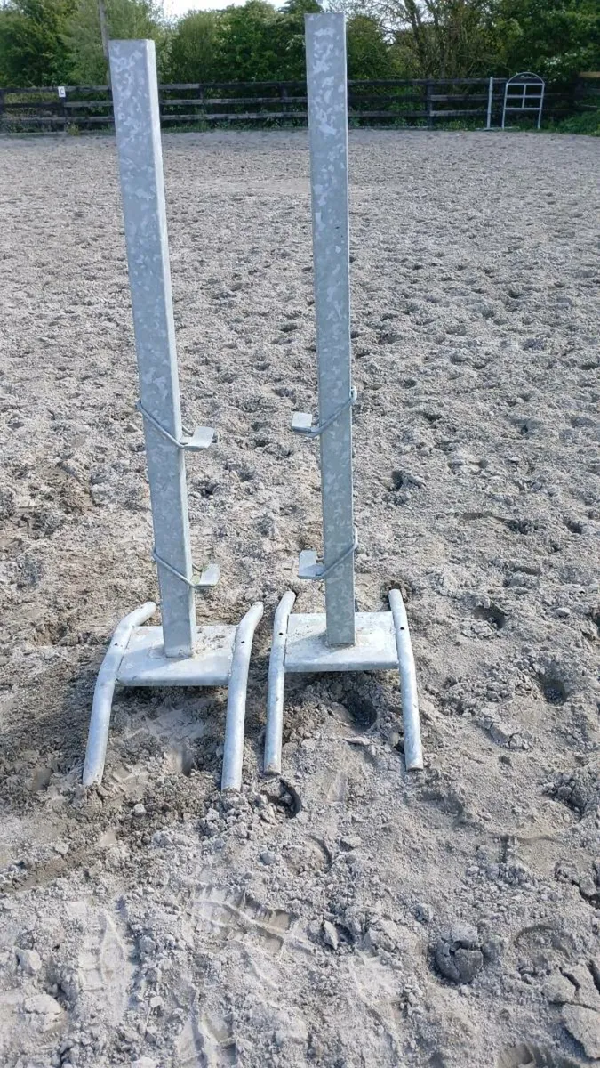 Showjump wing stands