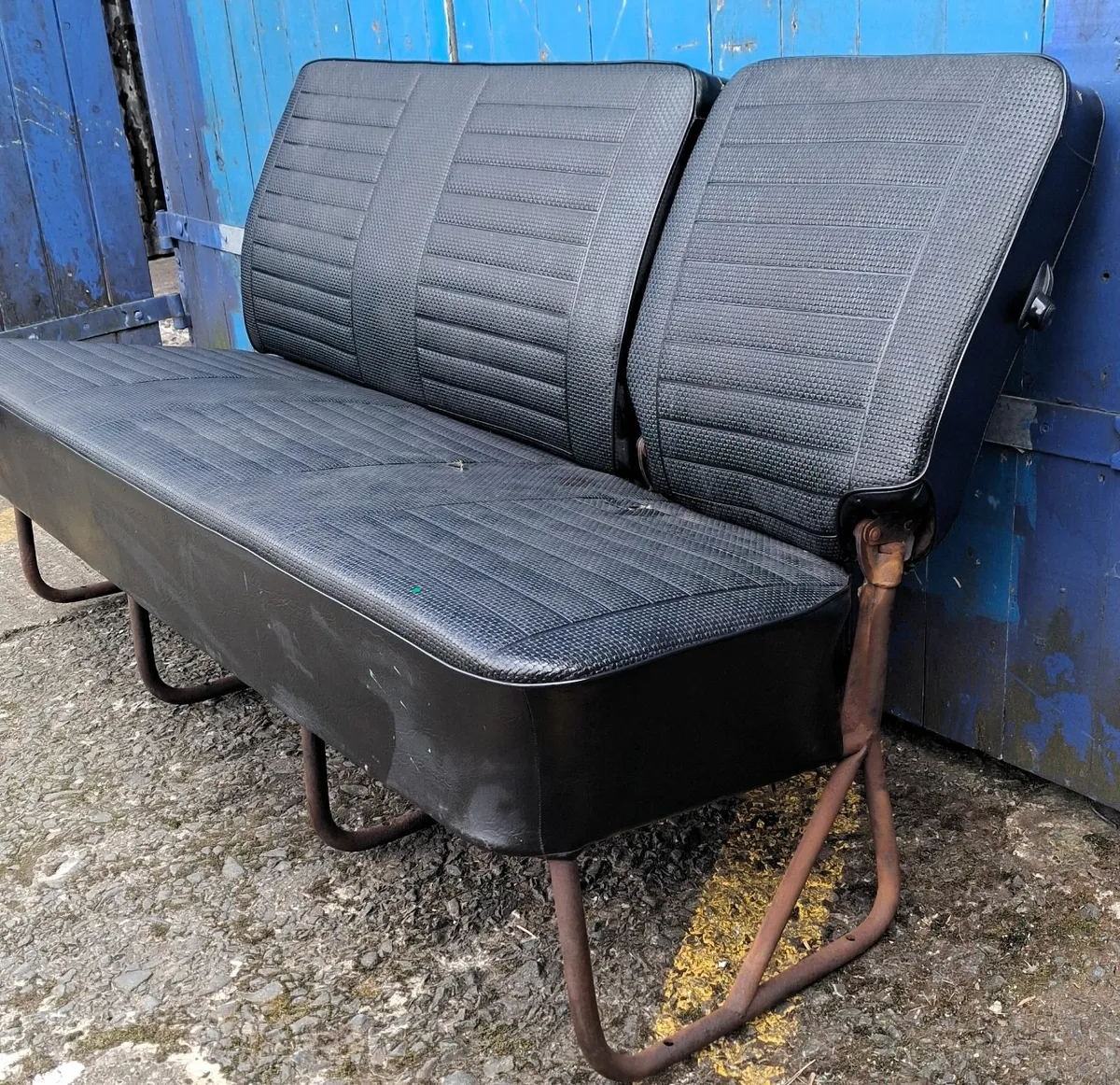 Original Volkswagen Bench - Image 2