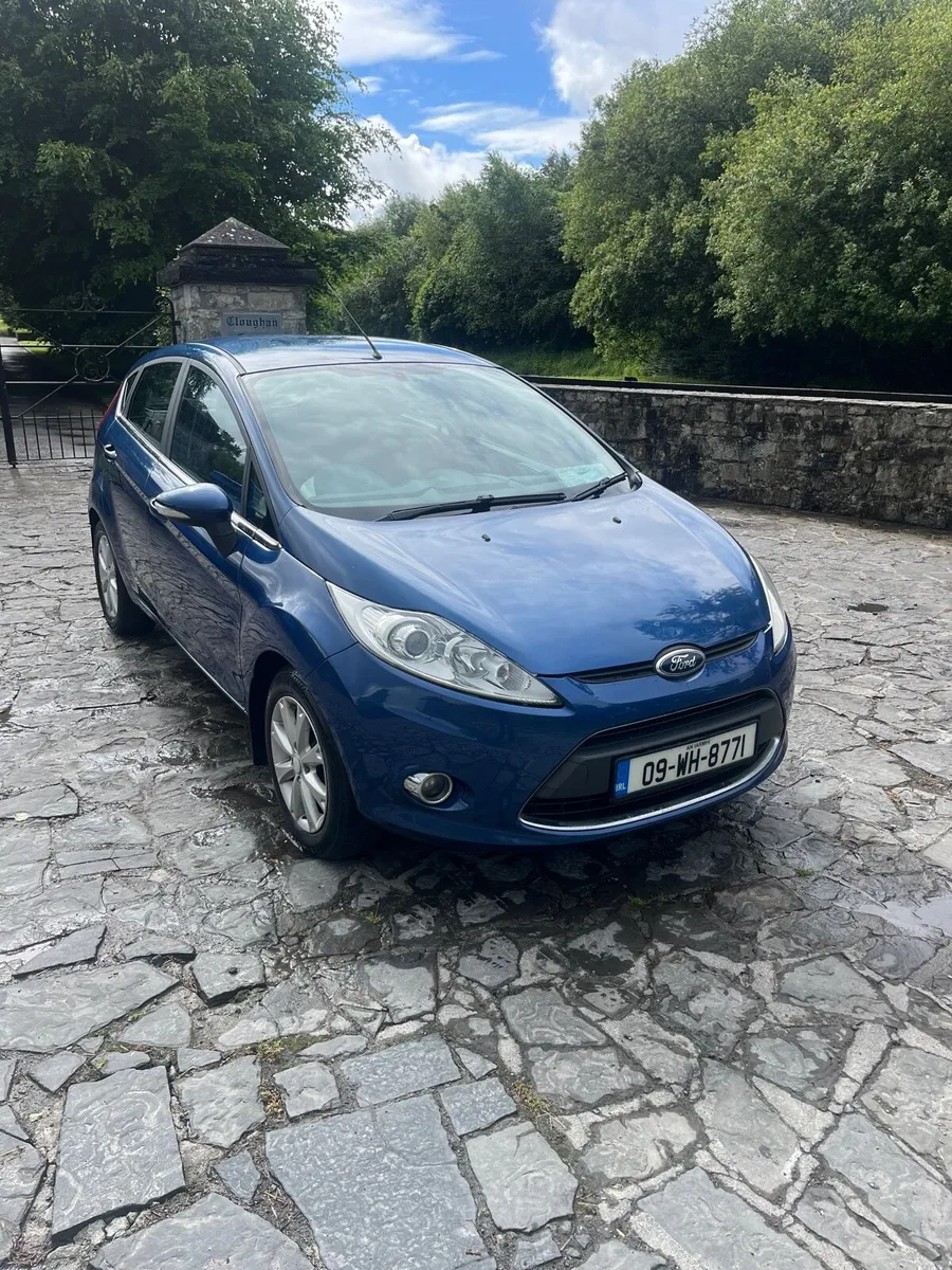 2009 ford fiesta 1.4 tdci tax and nct - Image 1