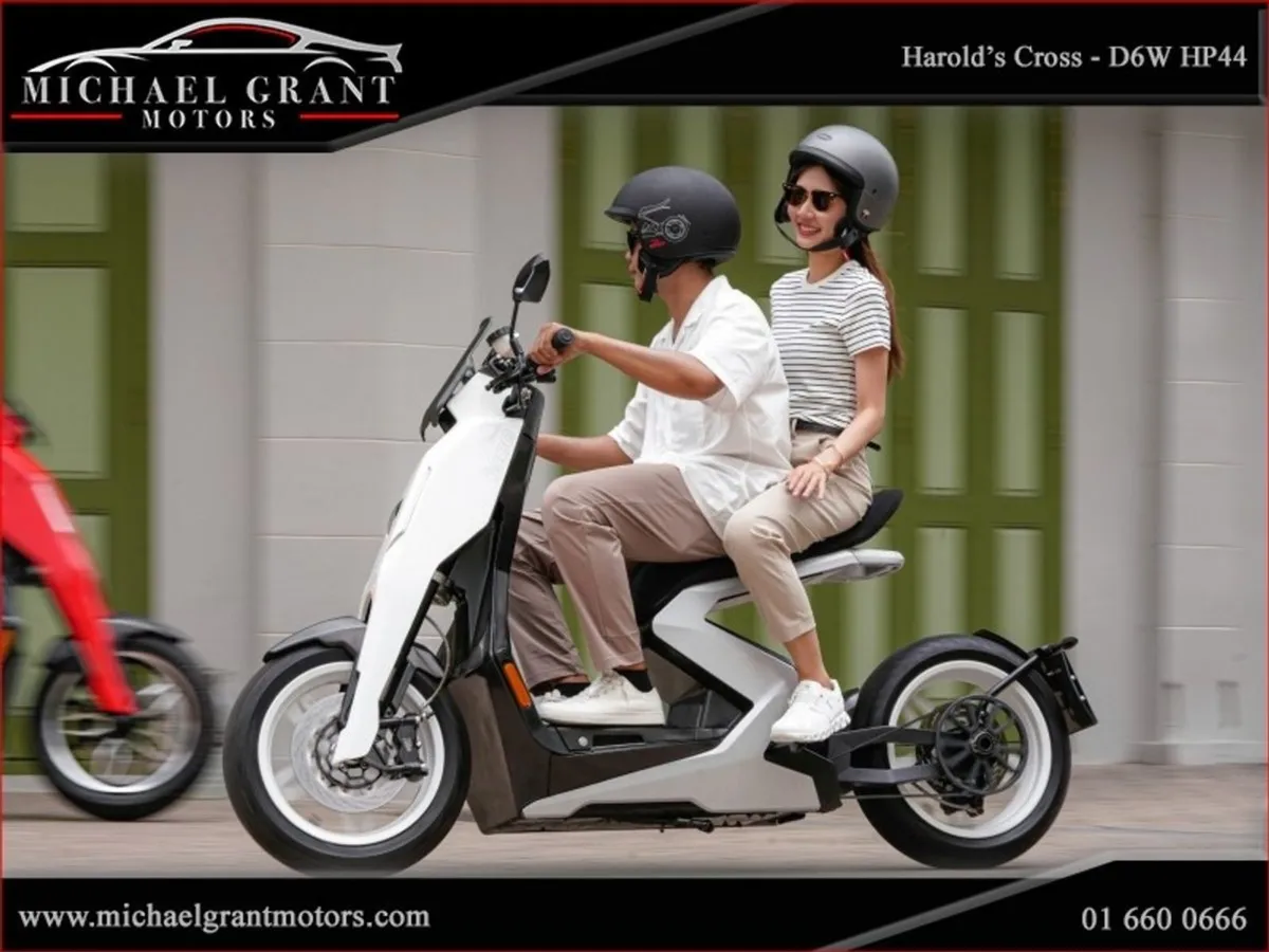 Piaggio ET50 Zapp I300 E Bike - Image 4