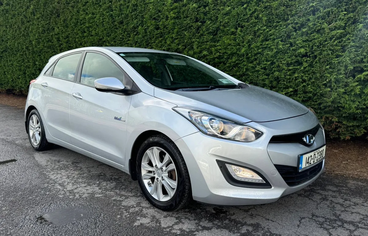 Hyundai i30 DELUXE 2014 1.6 Crdi ONLY 140k/MLS - Image 1