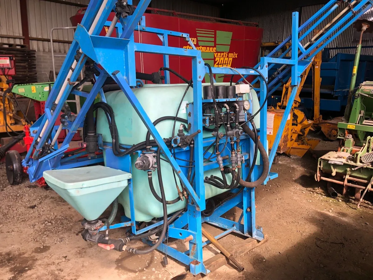 Berthoud 12m  1000L. Hyd. Elec. - Image 1