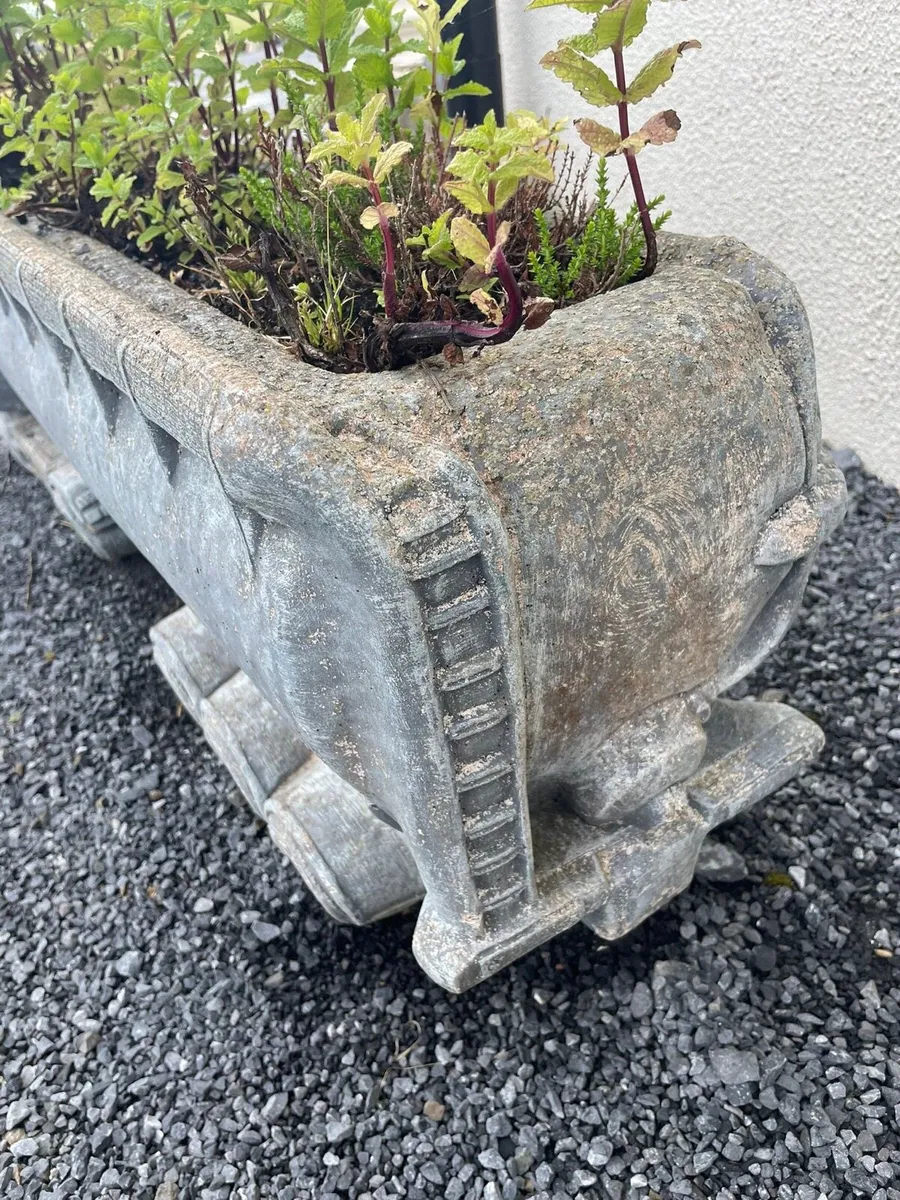 Scania Truck Flower Planter - Image 3