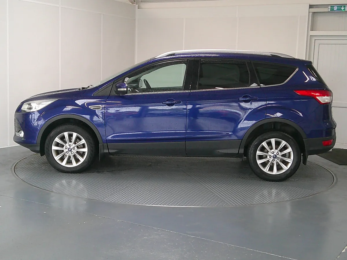 Ford Kuga 2016 - Image 4