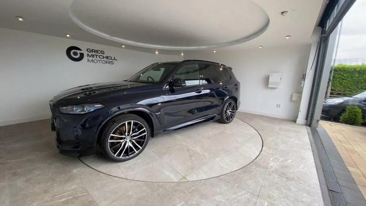 BMW X5 Xdrive40d MHT M Sport 5dr Auto - Image 3