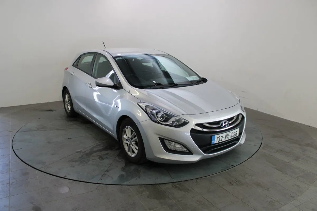 Hyundai i30 1.6 Crdi Active Blue Drive - Image 1