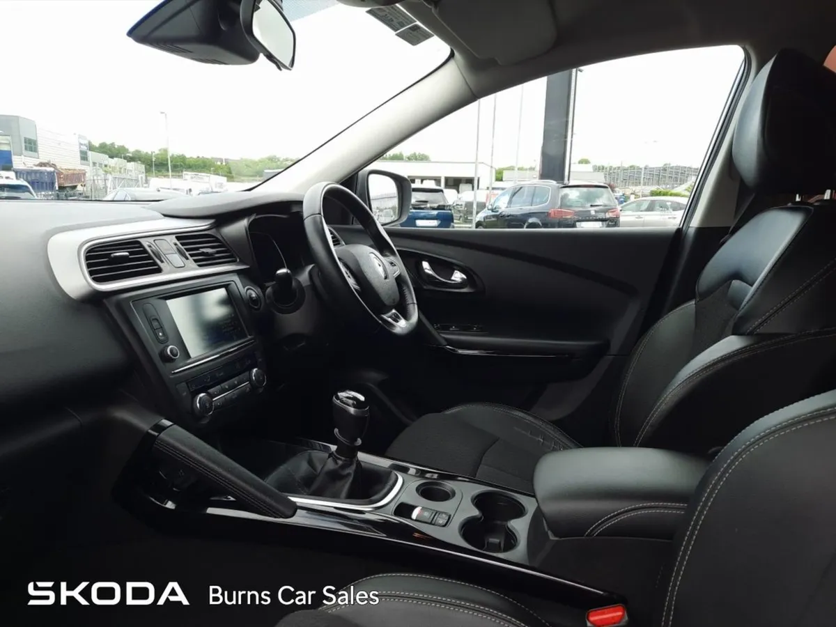 Renault KADJAR Dynamique 3 NAV 2 Seat Commercial - Image 4
