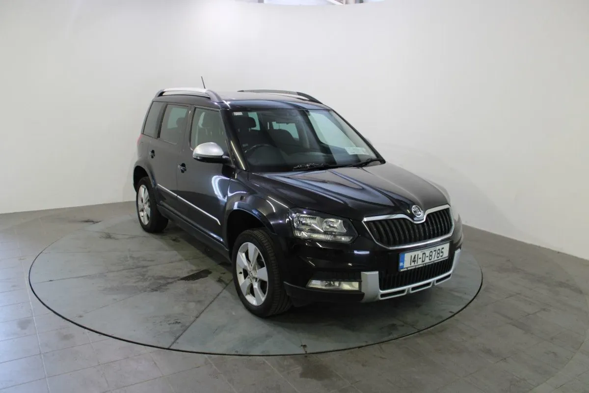 Skoda Yeti 2.0 TDI 110HP Outdoor 2WD Sunroof - Image 1