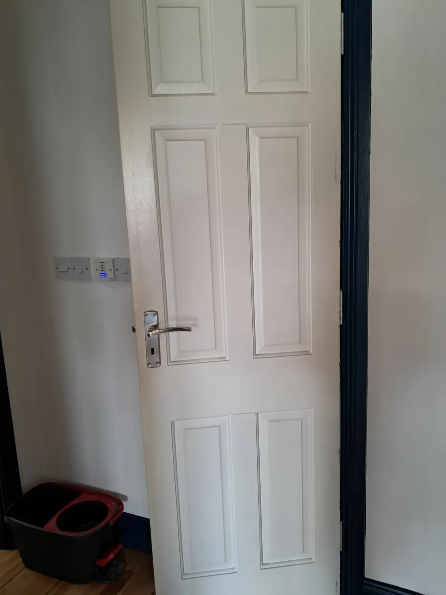Interior doors - Image 2