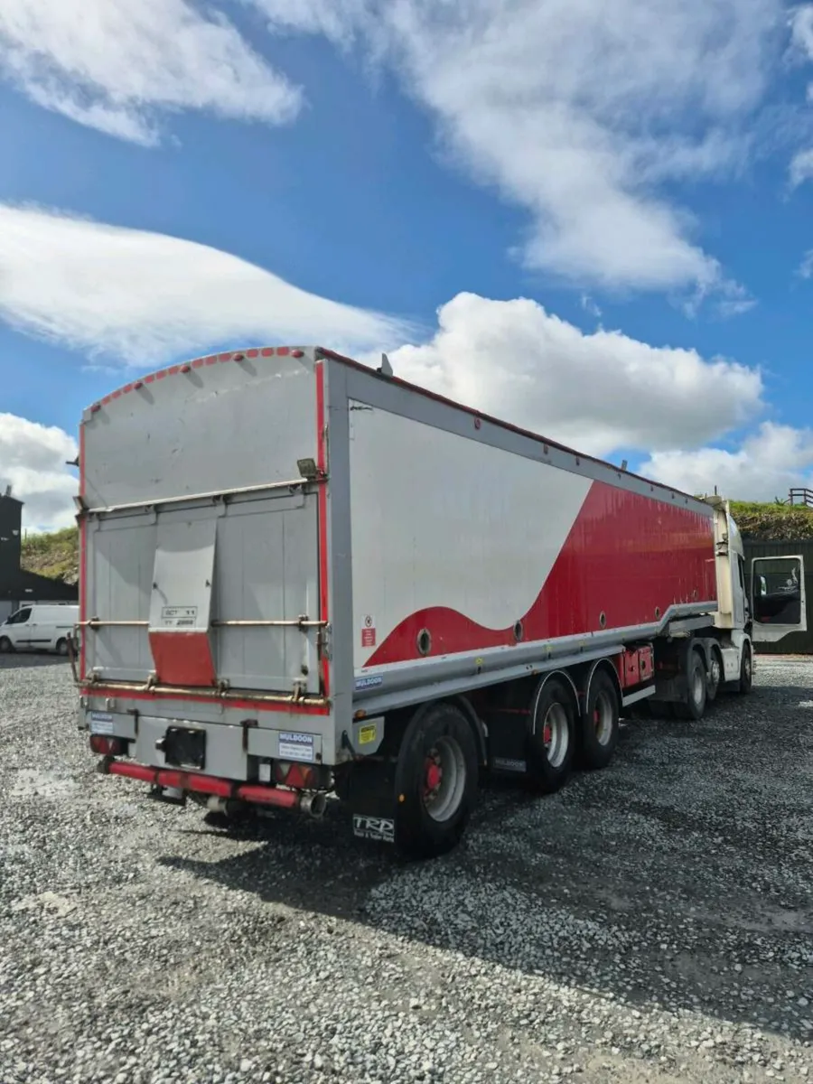 Muldoon bulk blower - Image 1