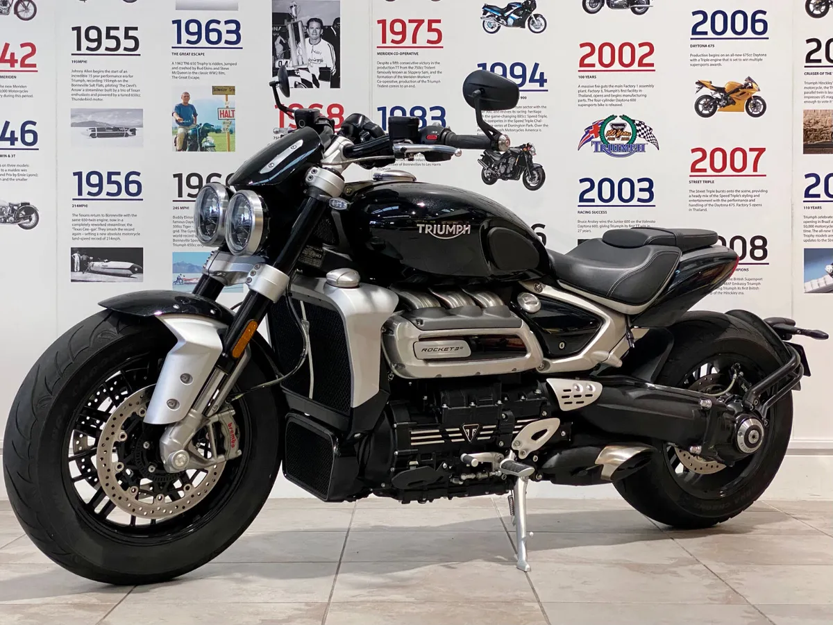 TRIUMPH ROCKET 3 R - Image 3
