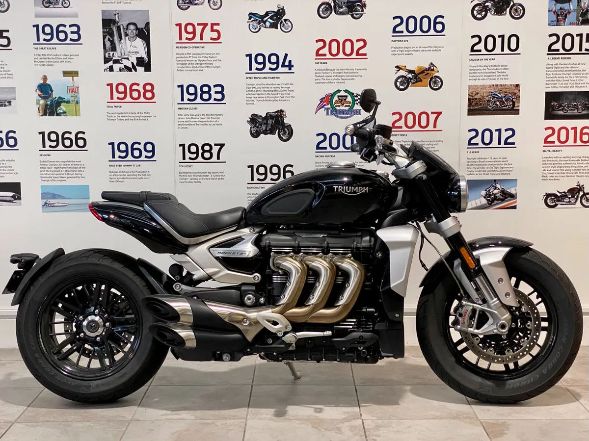 TRIUMPH ROCKET 3 R - Image 1