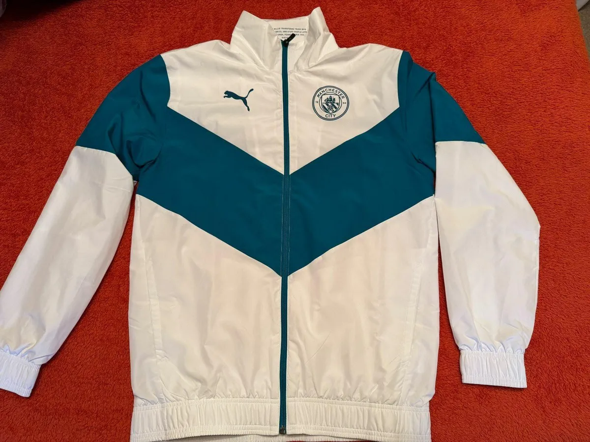 Light Hoodie Man City - Image 1