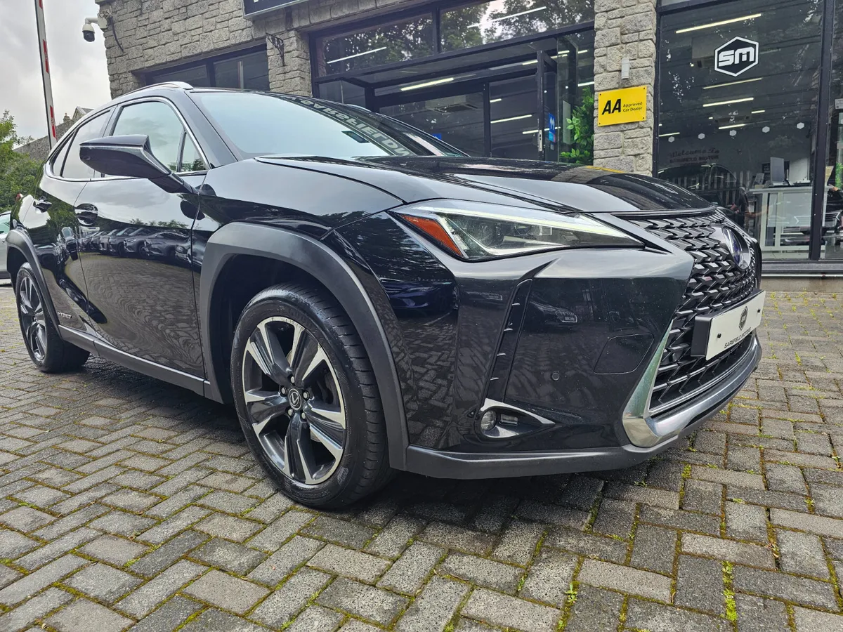 2021 LEXUS 250H LUXURY AUTO. - Image 3