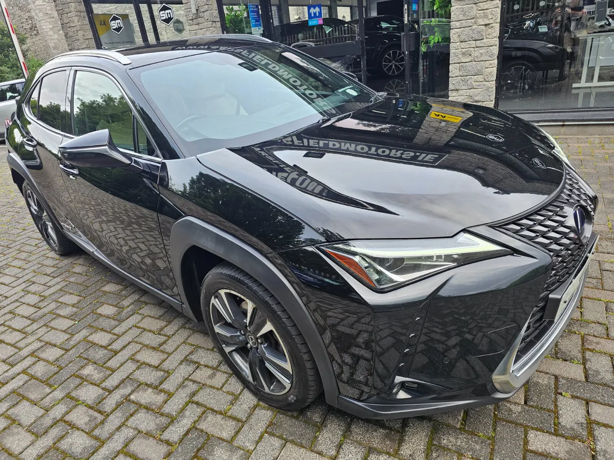 2021 LEXUS 250H LUXURY AUTO. - Image 4