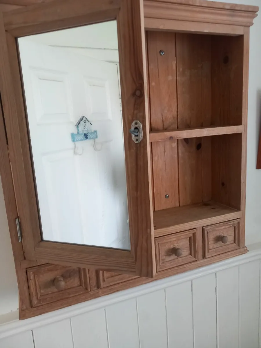 Bathroom cabinet - Image 2