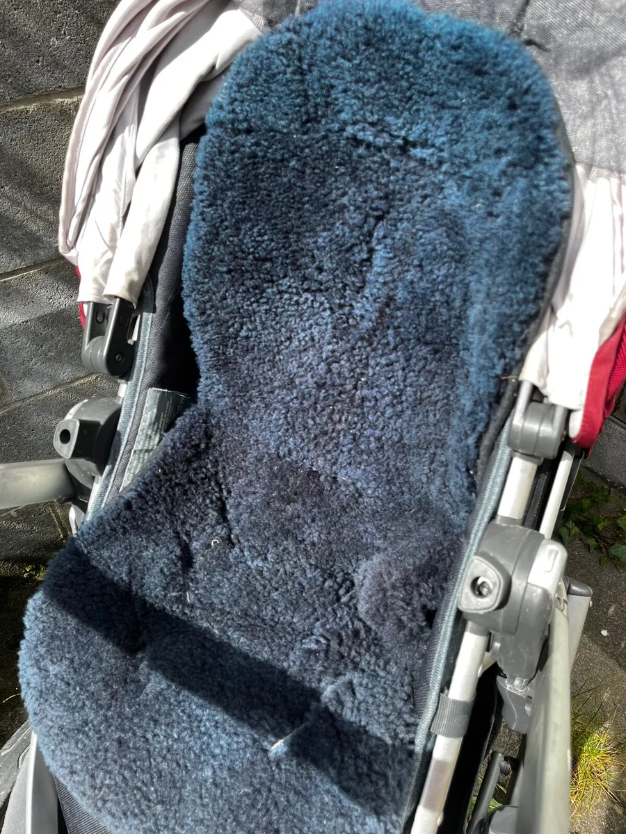 Uppababy vista double buggy - Image 3