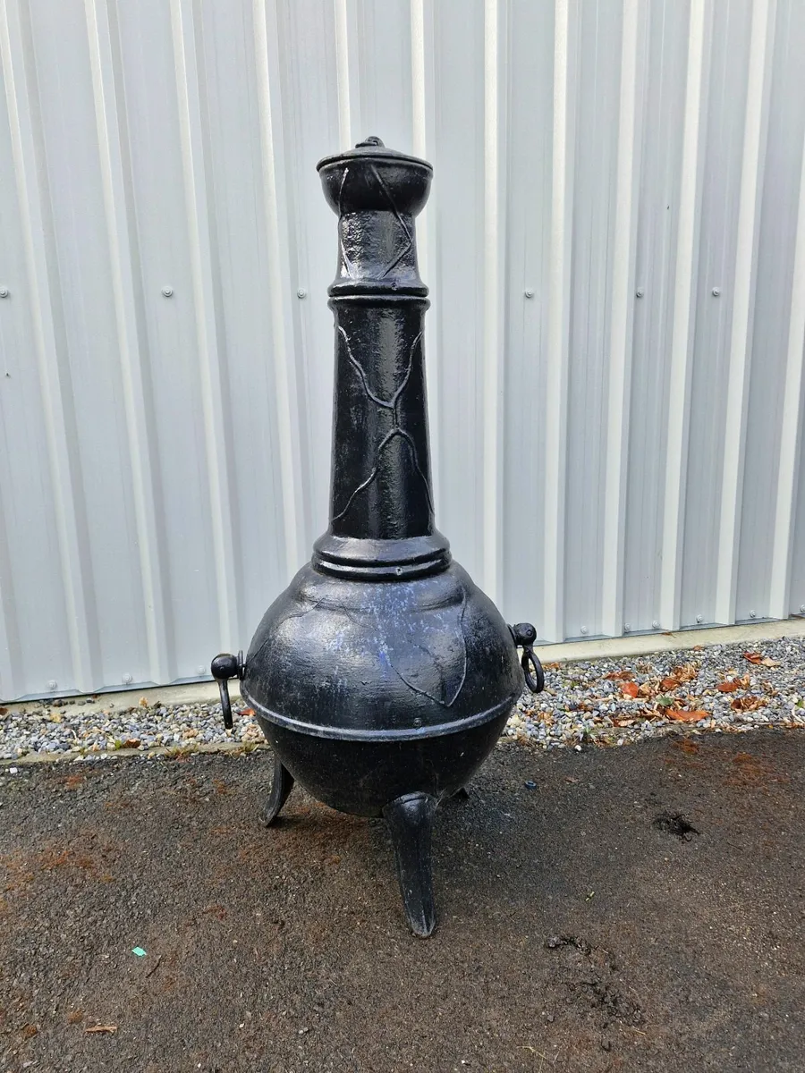 Patio Chimenea - Image 1