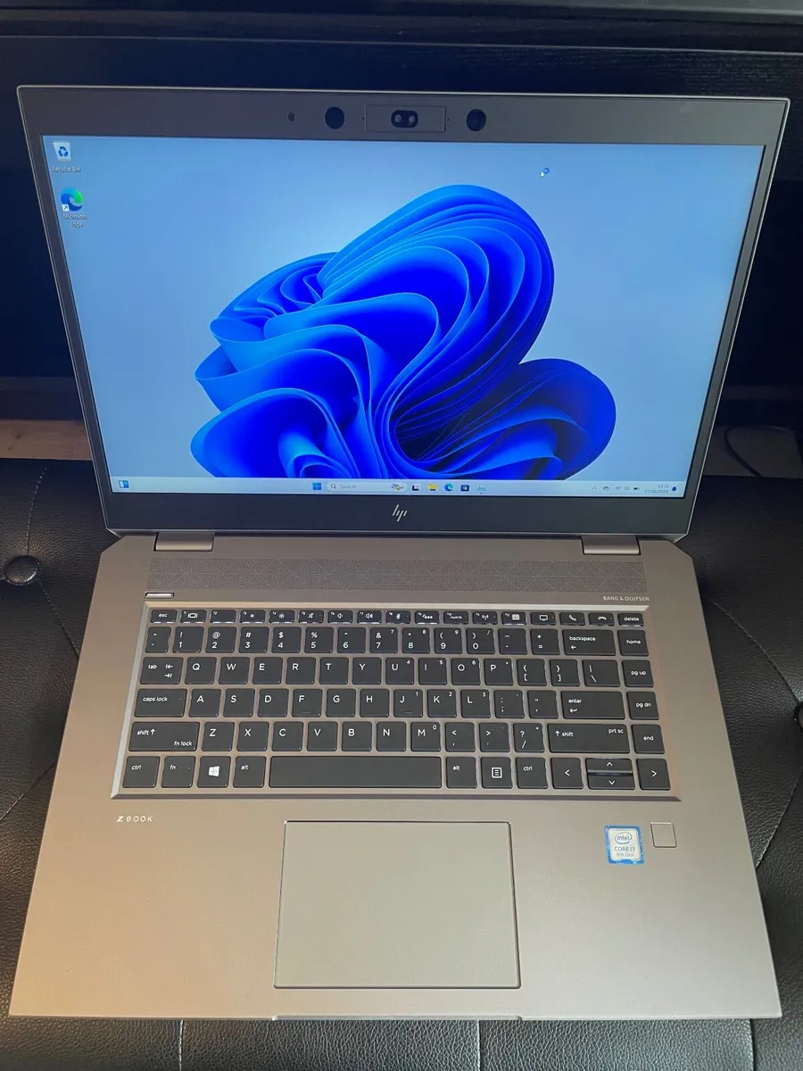 HP ZBook Studio G5 Laptop i7/16GB/512SSD/FHD/Nvidi - Image 1