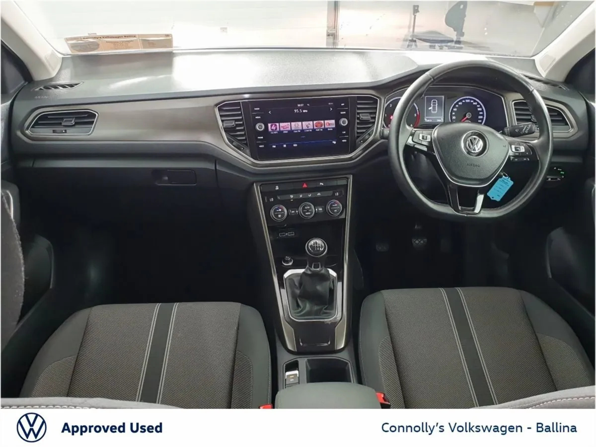 Volkswagen T-Roc 1.6 TDI 115bhp Design - Image 4