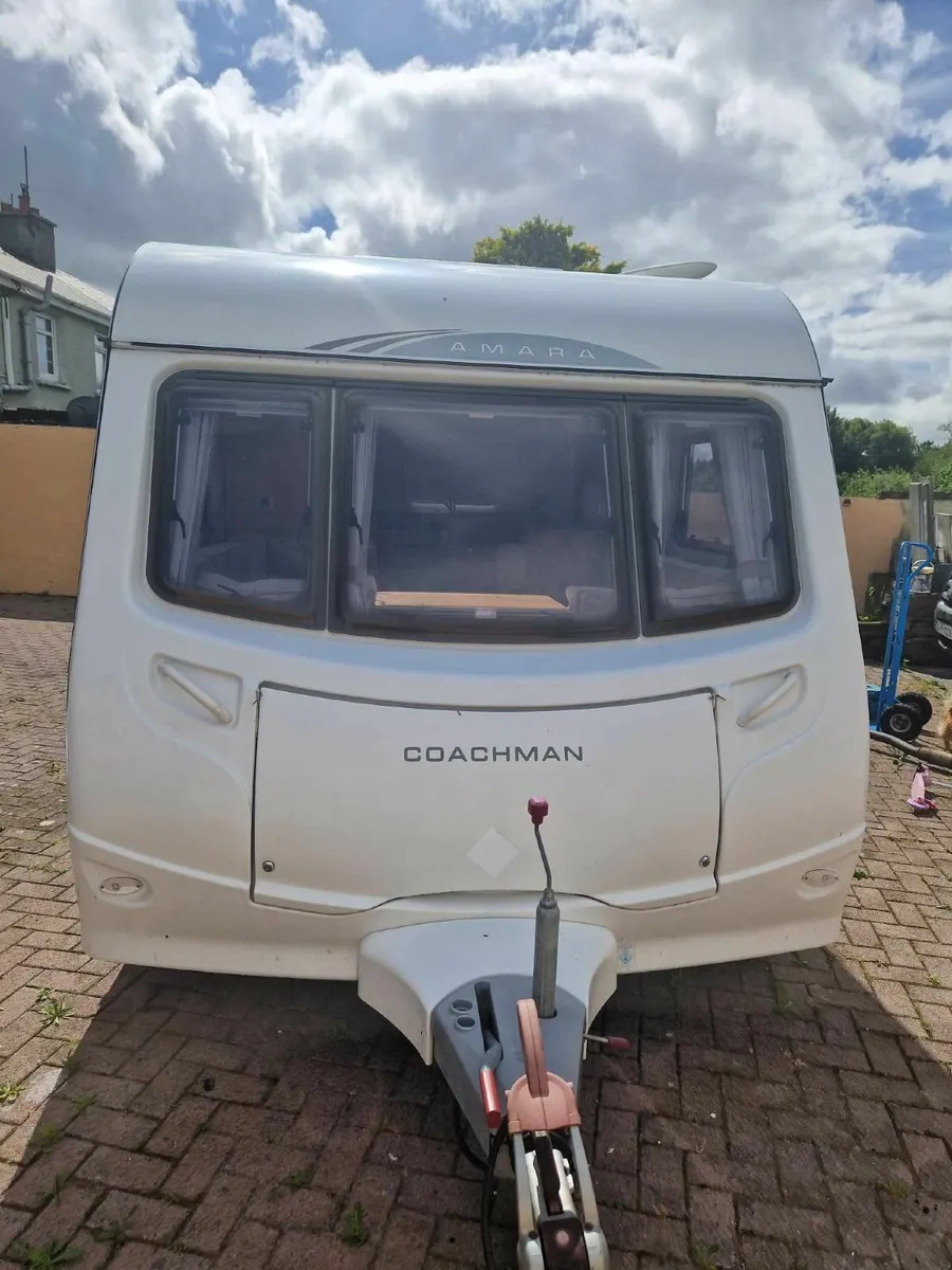 Coachman amara - Image 1