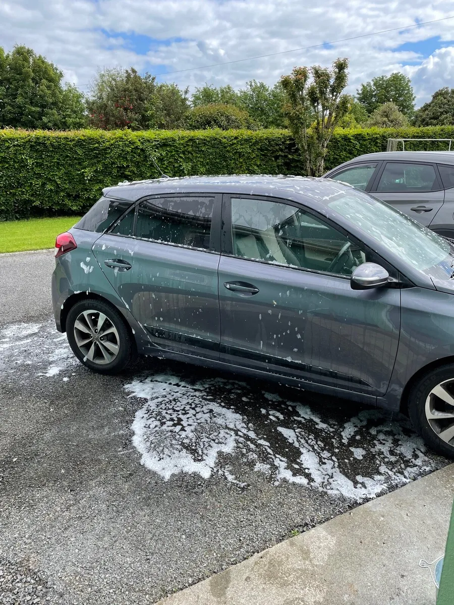 152 Hyundai i20 1.2 84PS Premium - Image 4
