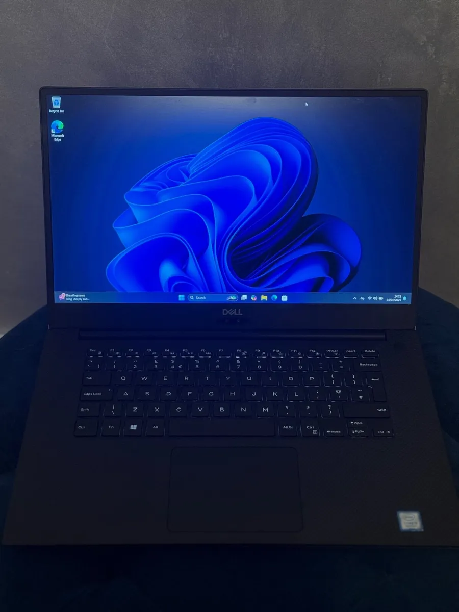 Dell Precision 5540 Laptop i9/32GB/512SSD/FHD - Image 1