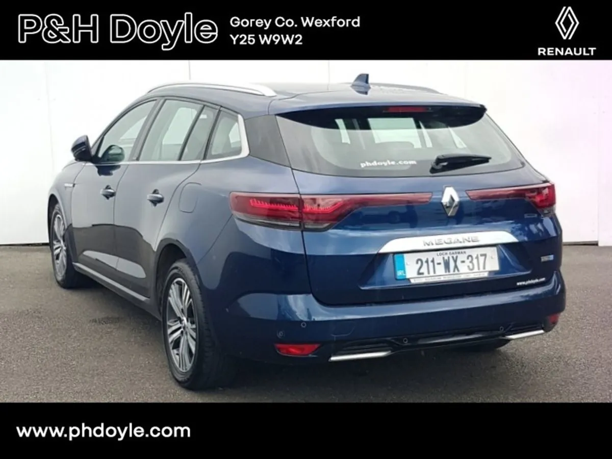 Renault Megane Sport Tourer Iconic E-tech Phev 160 - Image 3