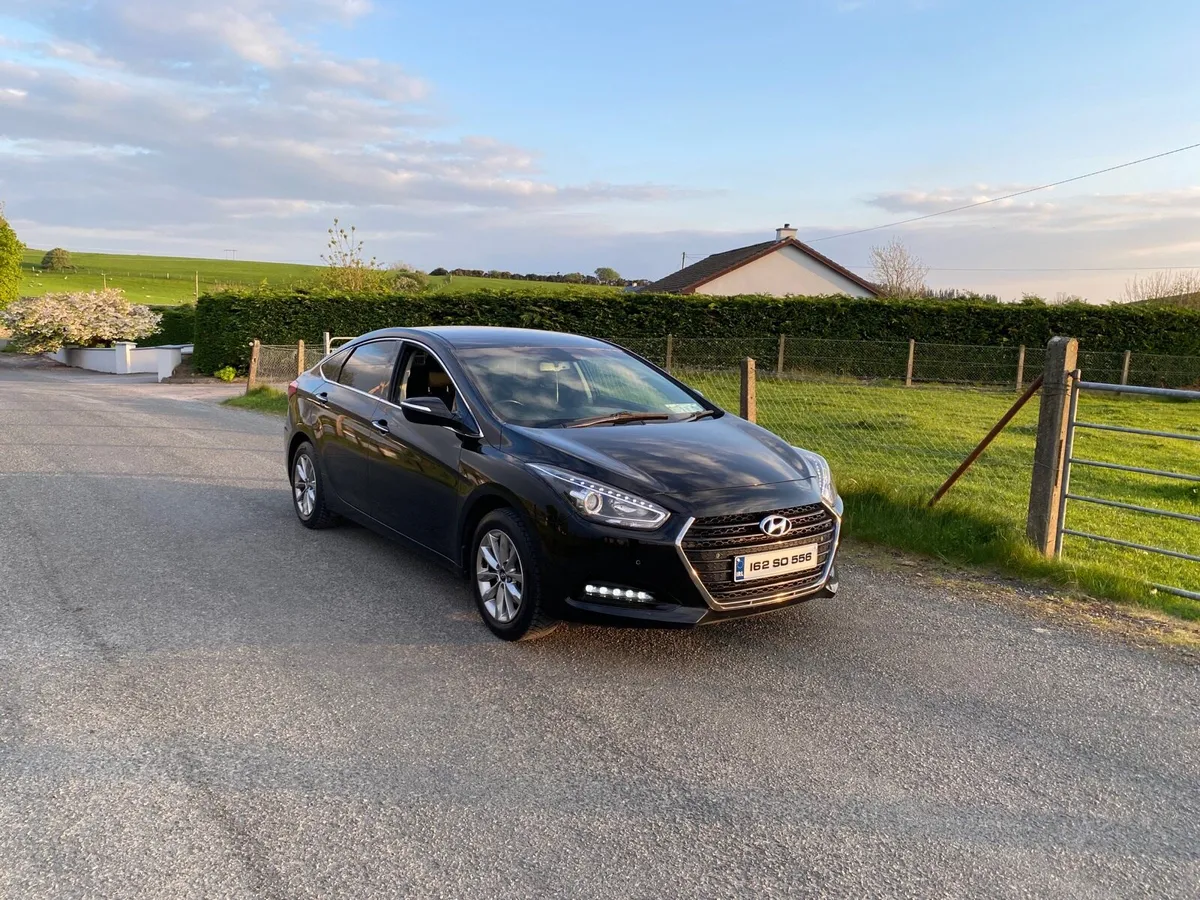 2016 Hyundai i40 - Image 1