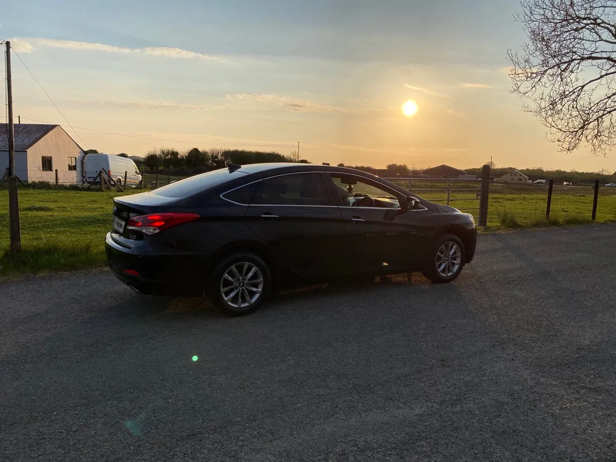 2016 Hyundai i40 - Image 2