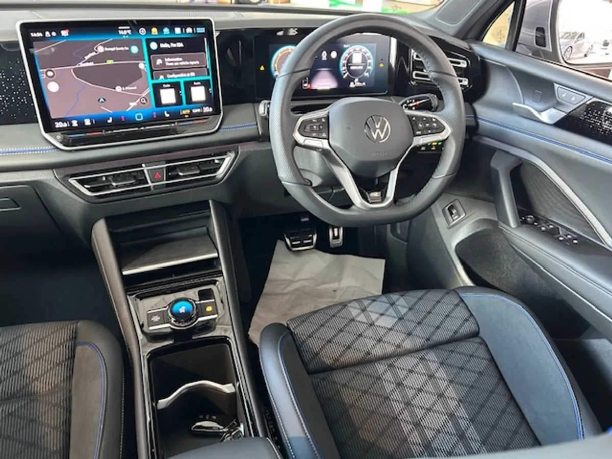Volkswagen Tiguan 2.0 TDI 150HP R-line Black Edit - Image 3