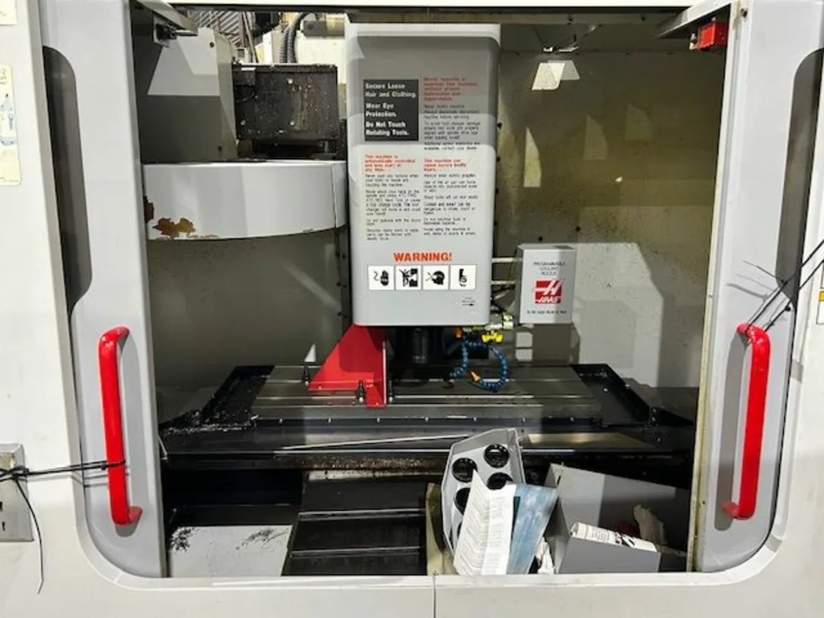 HAAS VF2 VERTICAL MACHINING CENTRE - Image 2