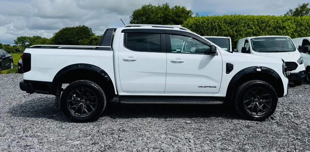 Ford Ranger 2024 *NO VAT*2L WILDTRAK ELECDOOR #201 - Image 4