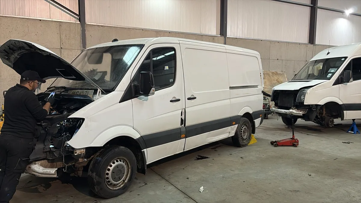 2014 Mercedes sprinter 213 CDI low roof - Image 1