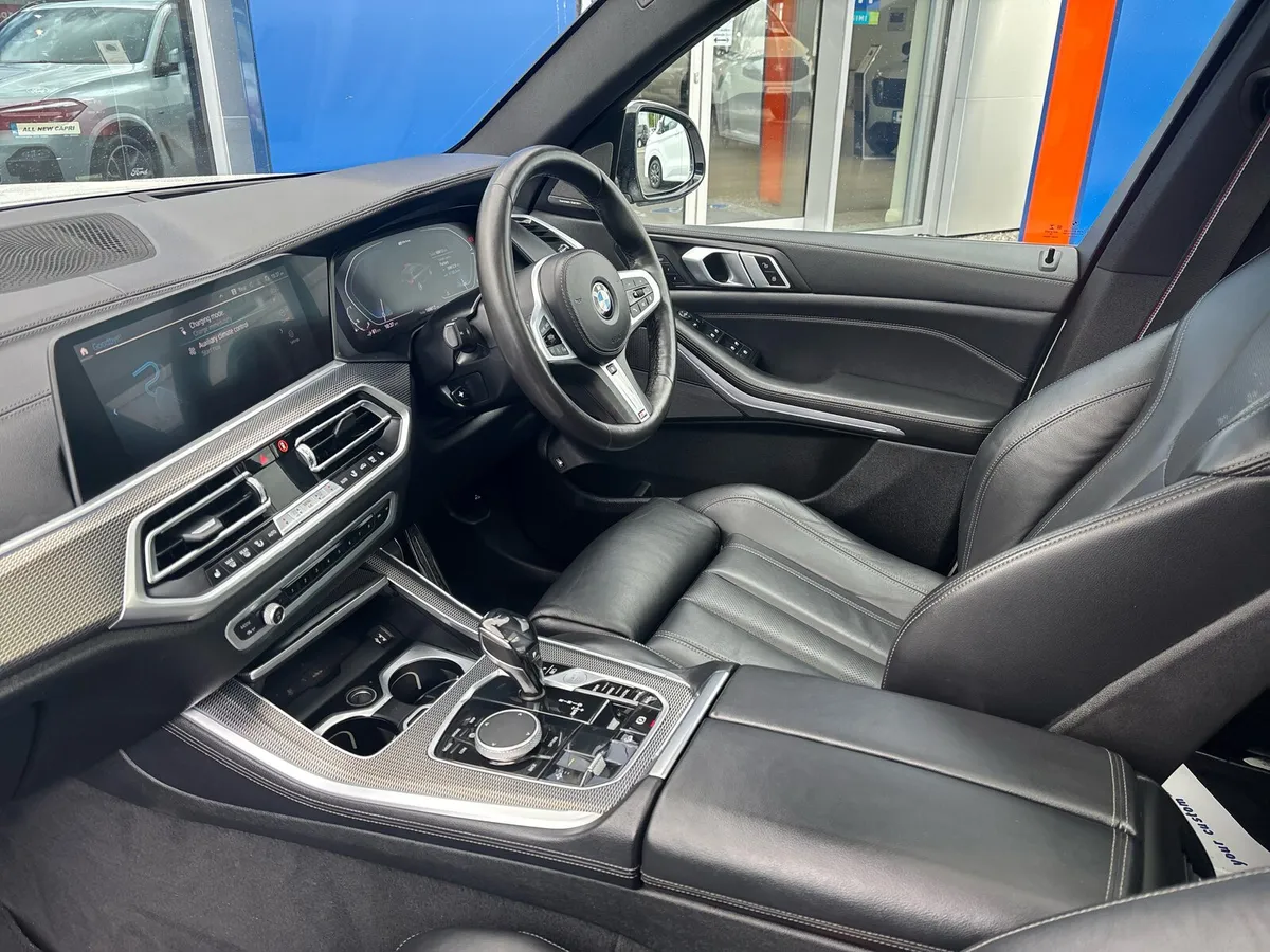 BMW X5 45e XDrive Msport *HUGE SPEC* - Image 2