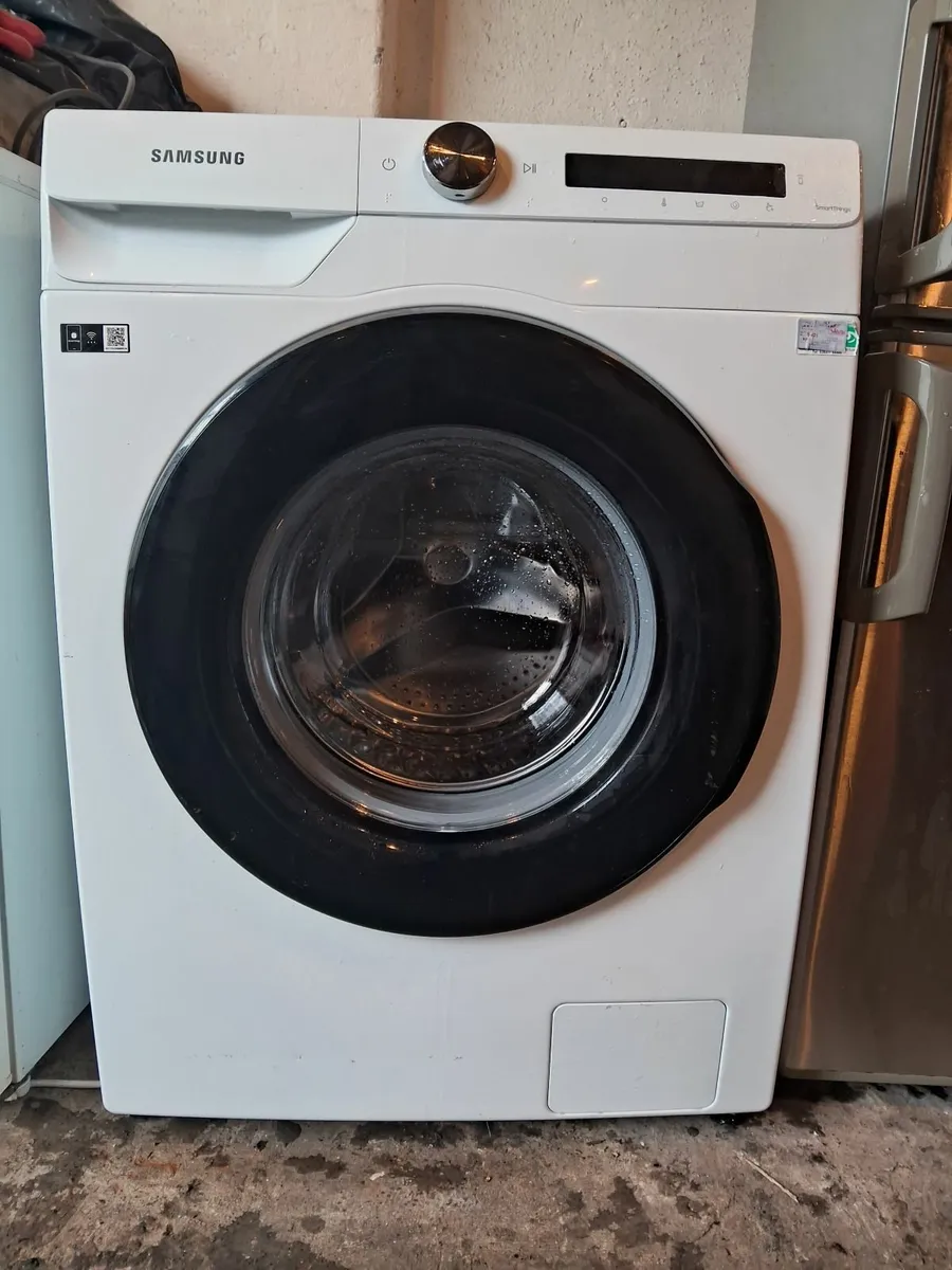 10KG SAMSUNG WASHI MACHINE FOR SALE - Image 1