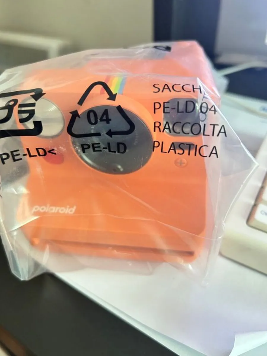 Polaroid Now Generation 3 - Image 2
