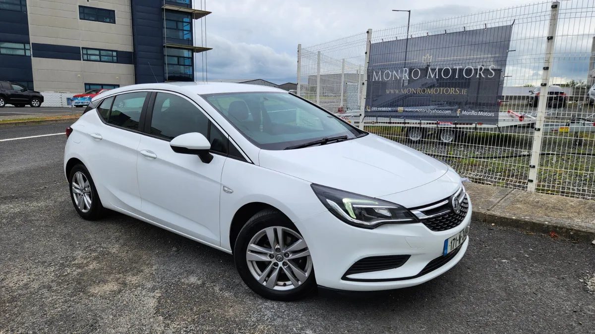 VAUXHALL ASTRA 1.6 CDTi DESIGN ECO, NEW NCT06/2027 - Image 3
