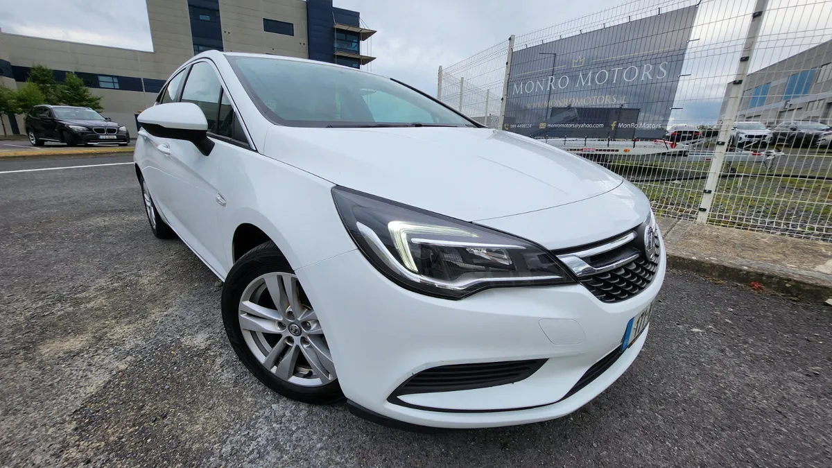 VAUXHALL ASTRA 1.6 CDTi DESIGN ECO, NEW NCT06/2027 - Image 4