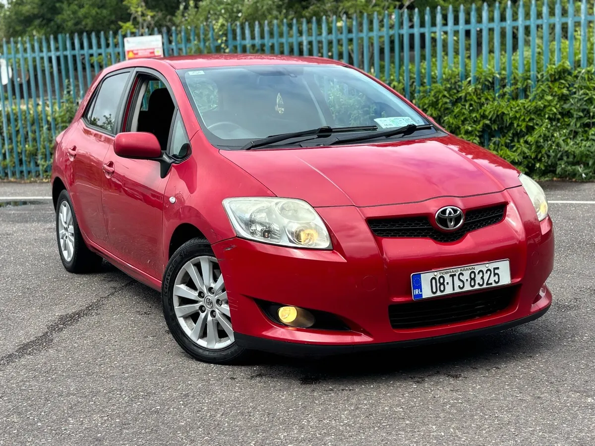 Toyota Auris 2.0 Diesel - Image 1
