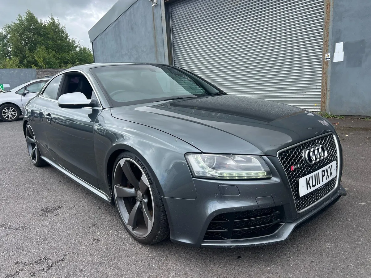 AUDI RS5 2011 V8 4.2 - Image 2