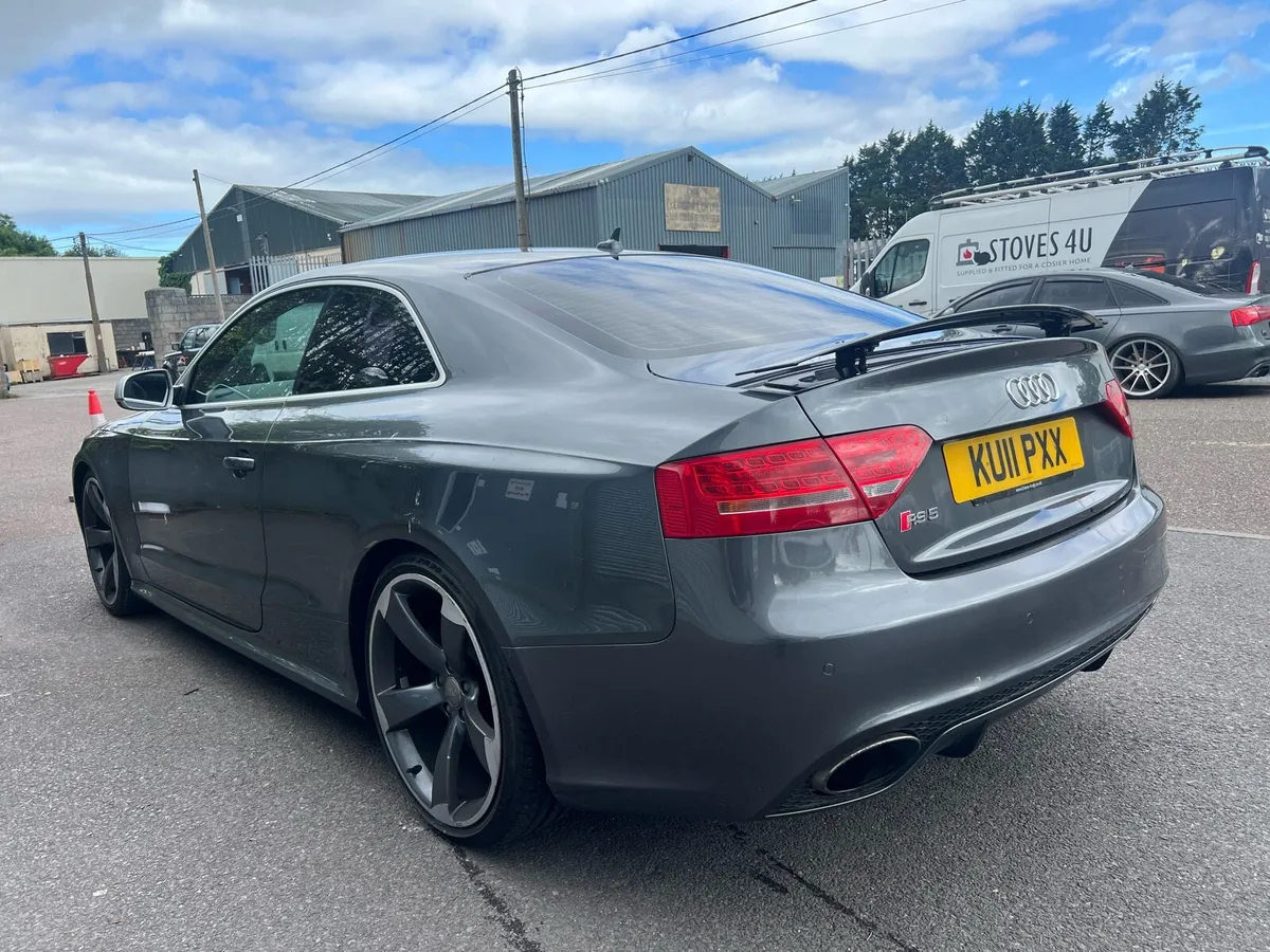 AUDI RS5 2011 V8 4.2 - Image 4