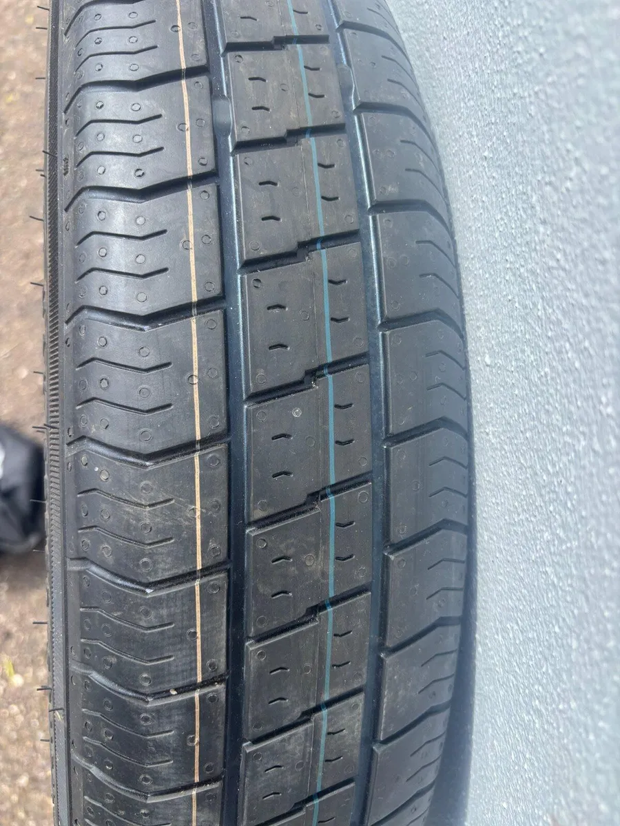 Spare tire set - Image 2