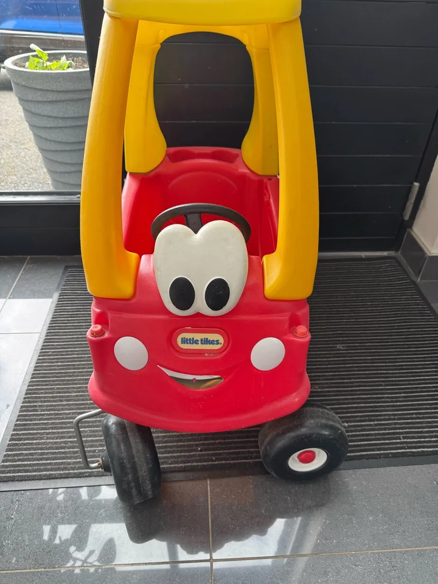 Little tykes car - Image 2